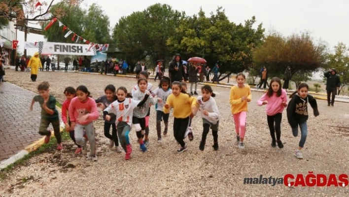 Kurtuluş Kupası Kros Yarışları yapıldı