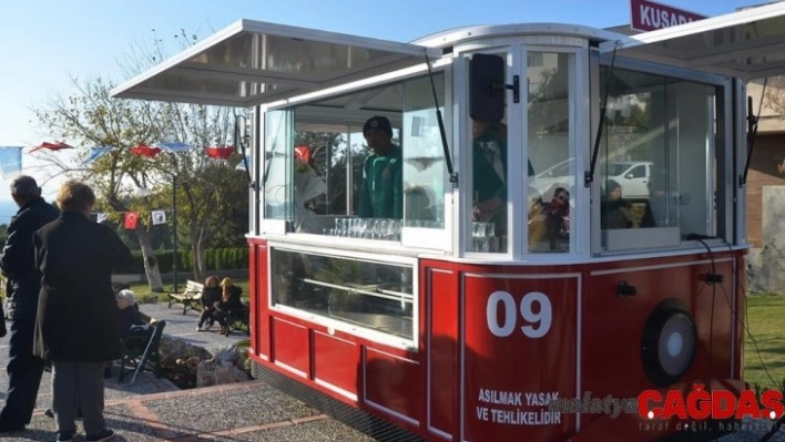 Kuşadalı Doktor Ali Alkış'ın ismi ölümsüzleşti