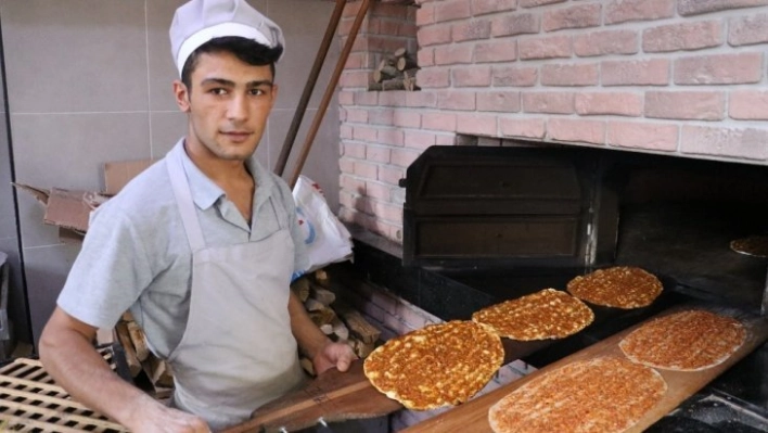 Lahmacun sevenler sınırlarını zorladı