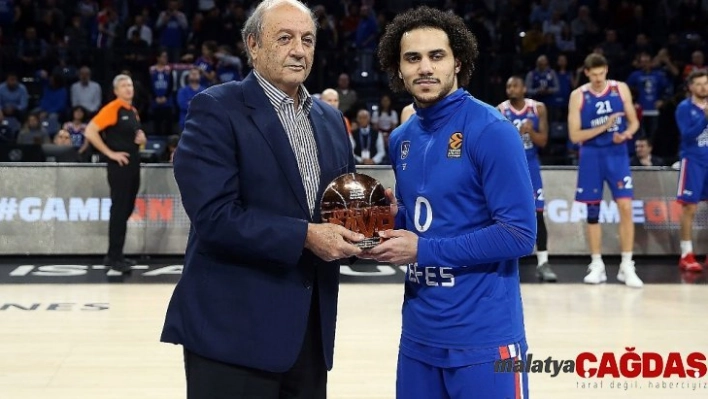 Larkin MVP ödülünü aldı