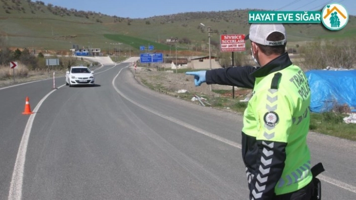 Mahallenin karantinaya alındığı Sivrice ilçesine giriş ve çıkışlar kısıtlandı