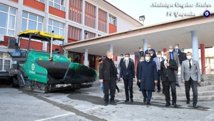 Malatya Lisesi'nde bahçe düzenlemesi gerçekleştirdi