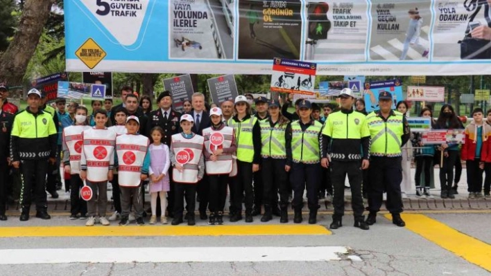 Yayalar için 5 Adımda Güvenli Trafik tanıtımı yapıldı