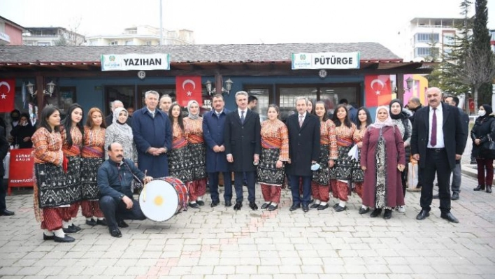 Malatya'da 2. kayısı çiçeği şenlikler başladı