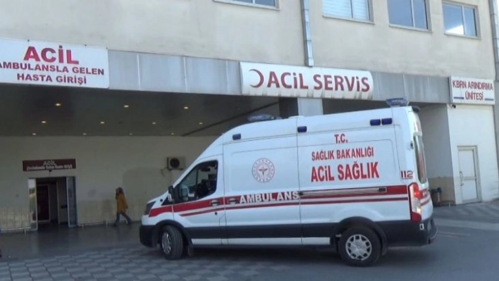 Acemi kasaplar hastanelik oldu