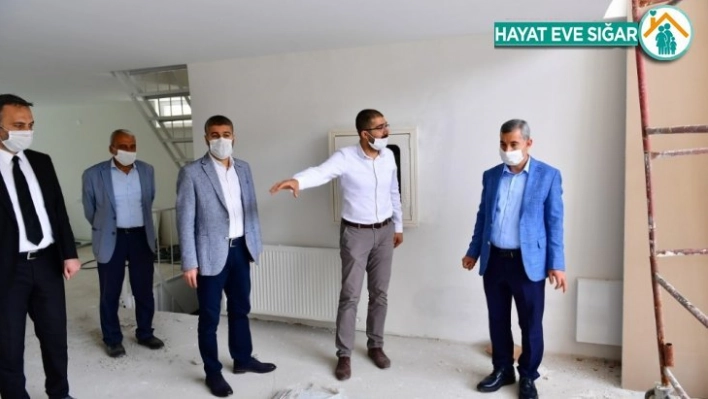 Malatya'da Çavuşoğlu Millet Kıraathanesi yapılıyor