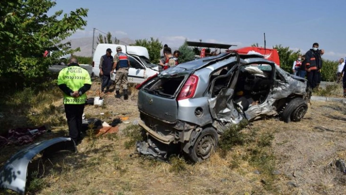 Malatya'da feci kaza: 3 ölü, 4 yaralı