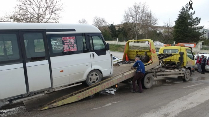 Malatya'da iki minibüs çarpıştı: 1 yaralı