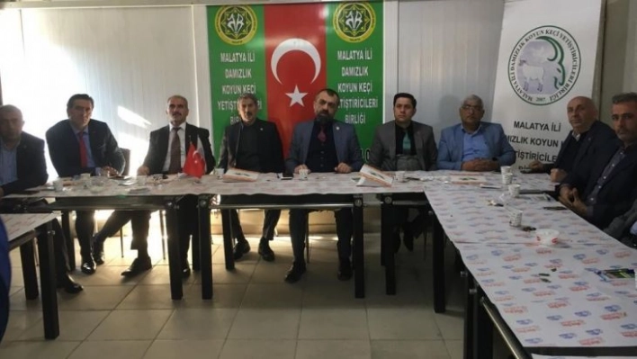 Muhtarlara ve birlik temsilcilerine teşvikler anlatıldı