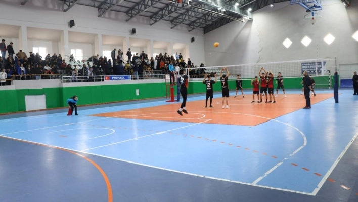 Voleybol şampiyonası tamamlandı