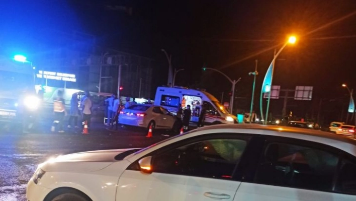 Malatya'da trafik kazası: 2 yaralı