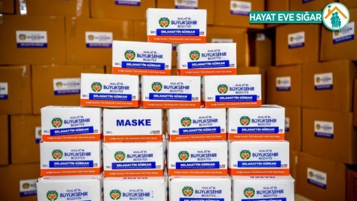 Malatya'dan 3 belediyeye 130 bin maske gönderildi