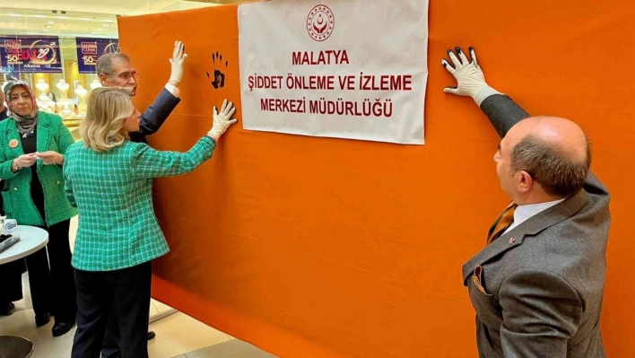 Kadına yönelik şiddetle mücadele günü etkinliği