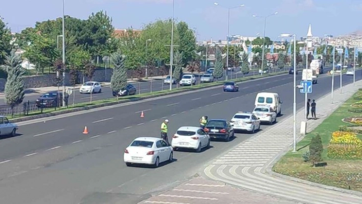 Malatya polisi bayramda kuş uçurtmadı