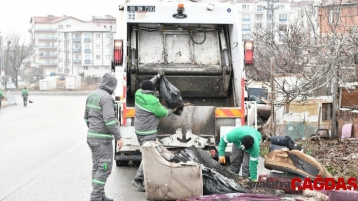 Mamak'ta temizlik çalışmaları devam ediyor