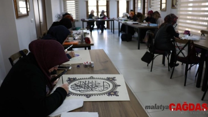 Manisa'da tezhip eserleri görücüye çıkacak