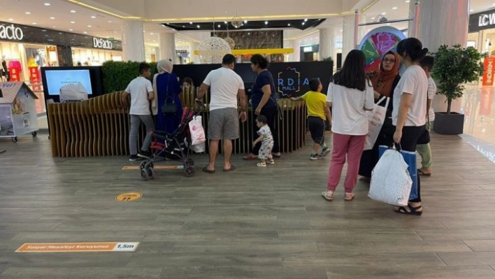 Mardian Mall'da okula dönüş heyecanı başladı