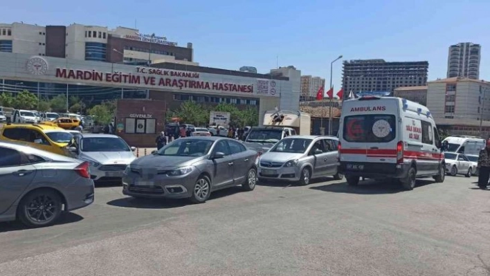 Mardin'de inşaat işçileri arasında silahlı ve bıçaklı kavga: 5 yaralı