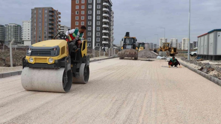 Mehmetçik Mahallesi kilitli parkeyle döşeniyor