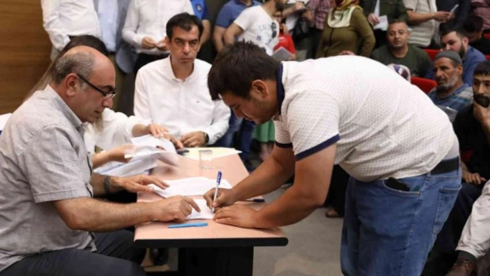 Melikgazi Belediyesi'nin daire satış ihalesine yoğun ilgi