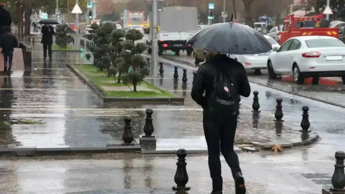 Meteorolojiden 3 kente kuvvetli yağış uyarısı