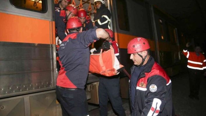 Metroda acil durum tatbikatı