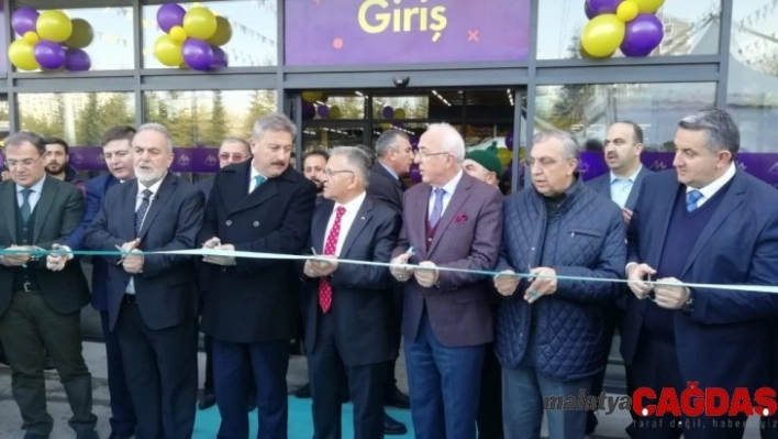 Migall Hypergross, Kayseri'de hizmet vermeye başladı