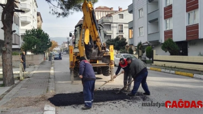 Mimar Sinan'da asfalt çalışması