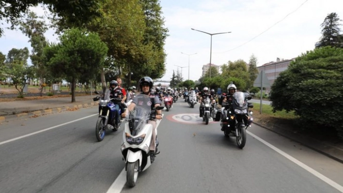 Motosiklet tutkunları festivalde bir araya geldi