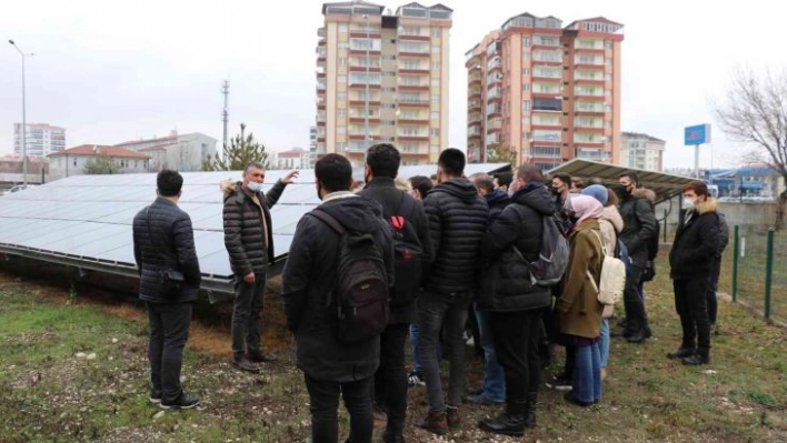 Mühendis adaylarından ÇEDAŞ kampüsündeki GES'e teknik gezi