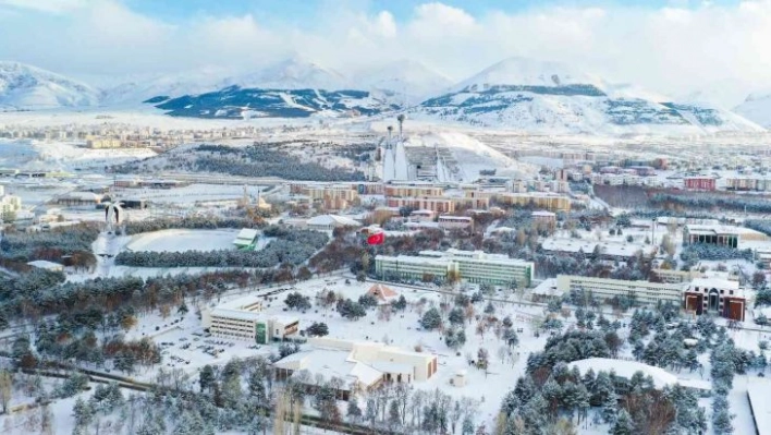 Mühendislik fakültesinin başarılı eğitimi tescillendi