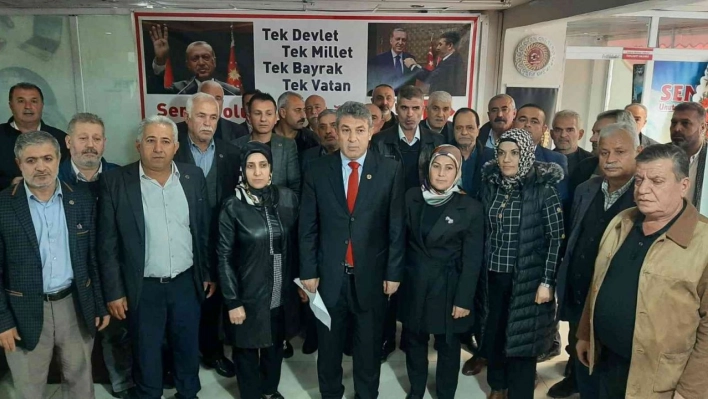 Muhtarlar Federasyonu Başkanı Taş, siyasete atıldı