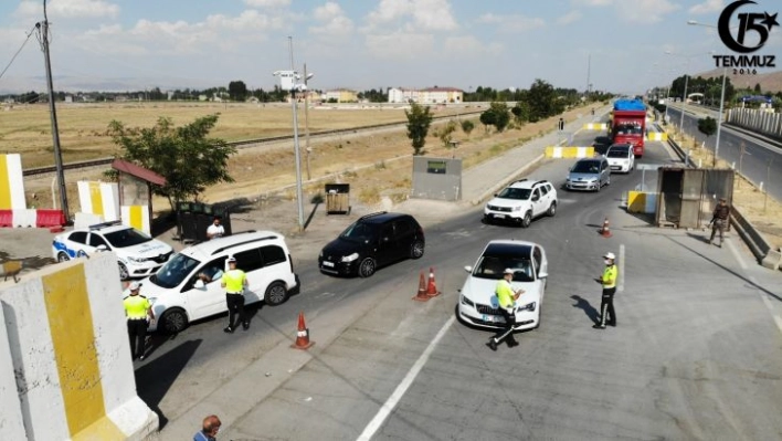 Muş polisinden drone destekli trafik denetimi