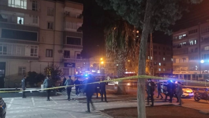 Narkotik operasyonunda polislere saldıran 3 zanlı kıskıvrak yakalandı