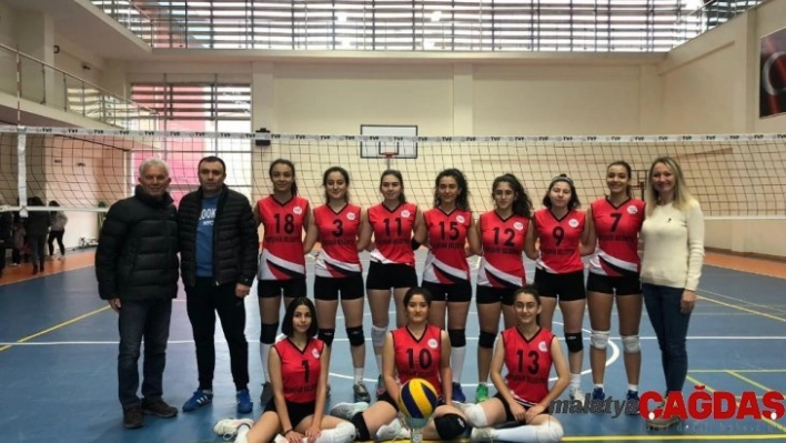 Nevşehir Belediyespor, voleybolda il birincisi oldu