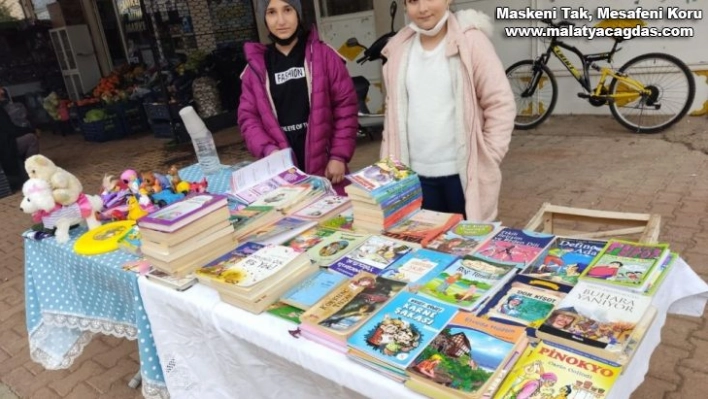 Öğrenciler okudukları kitapları satıp yeni kitap alıyor