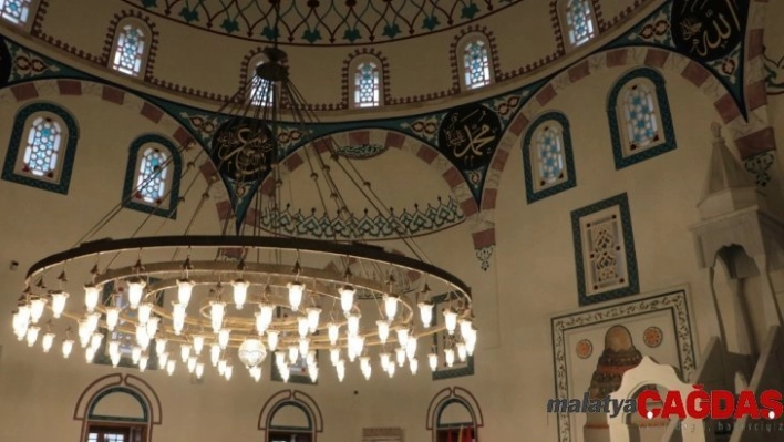 Ohri Ali Paşa Cami'nden 107 yıl sonra ezan sesi yükseldi