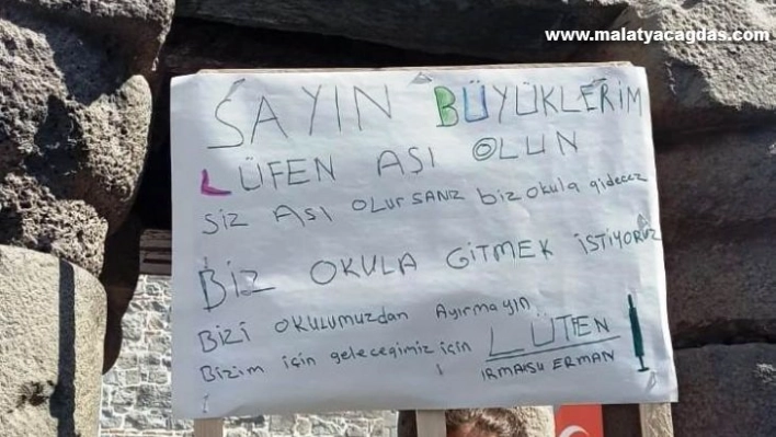 Sokak sokak aşıya davet etti