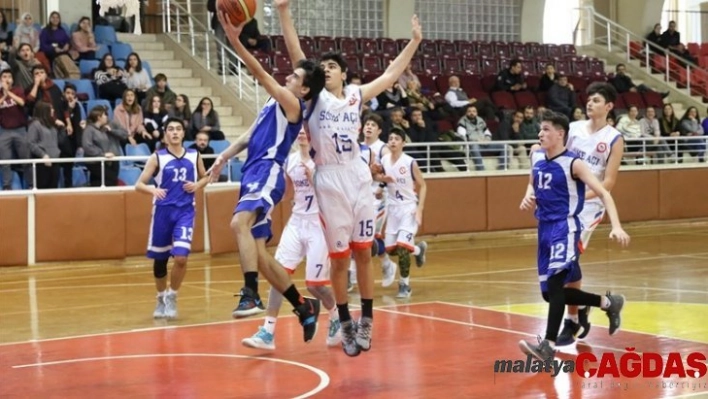 Okullar Arası Basketbol Genç Erkekler Müsabakaları yapıldı