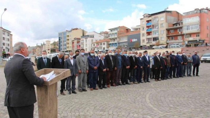 Oltu'da Muhtarlar günü kutlandı