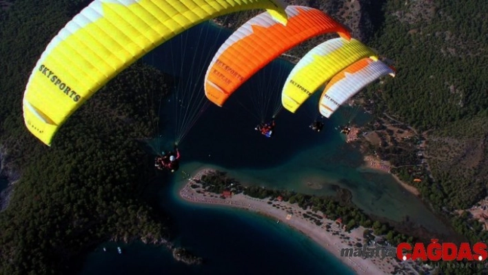 Ölüdeniz uçuş rekoruna koşuyor