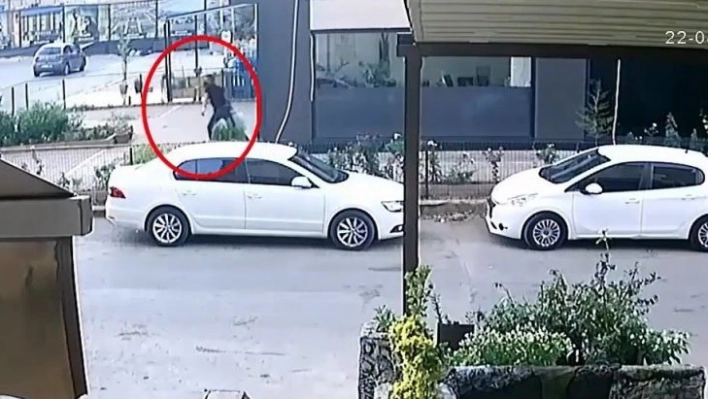 Önce kameralara sonra da polise yakalandı