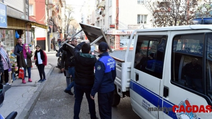 Osmangazi'de kaldırım işgâline taviz yok