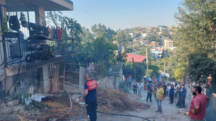 Osmaniye'de ev yangını büyümeden söndürüldü