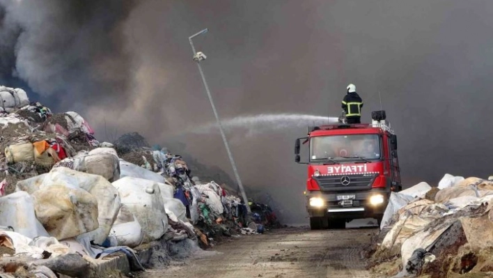 Osmaniye'deki fabrika yangını kontrol altına alındı