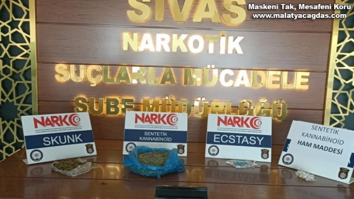 Otobüsle uyuşturucu madde nakli yapan şahıs, terminalde yakalandı