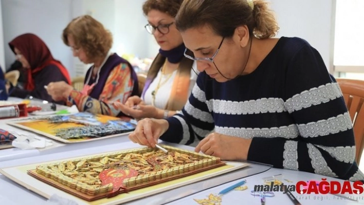 Pamukkaleli kadınlar el beceri ve yeteneklerini ortaya çıkaracak