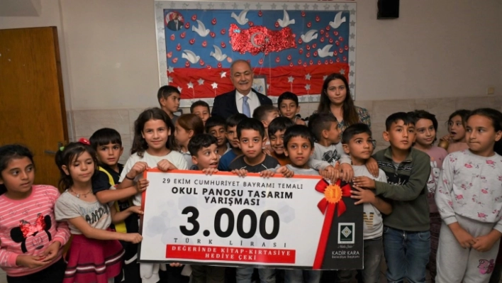 Pano tasarım yarışmasında dereceye giren okullara ödülleri verildi