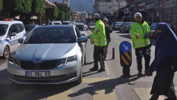 Payas Emniyeti sürücüleri bilgilendirdi