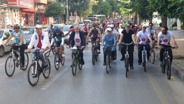 Pedallar Hareketli Yaşam için döndü